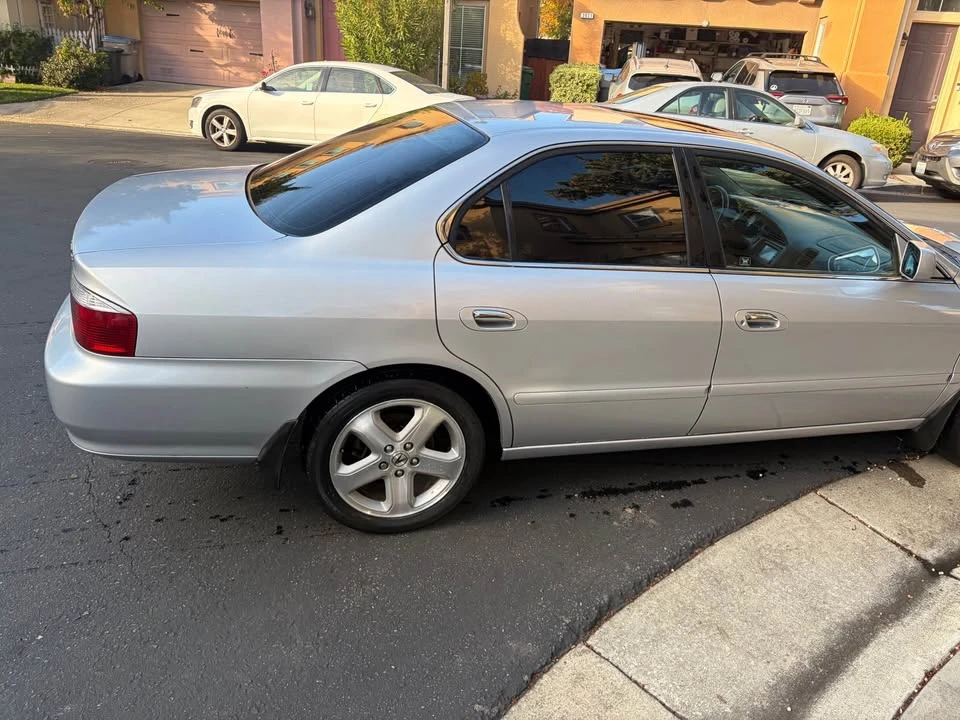2002 Acura TL 2nd Gen - Image 4 of 7