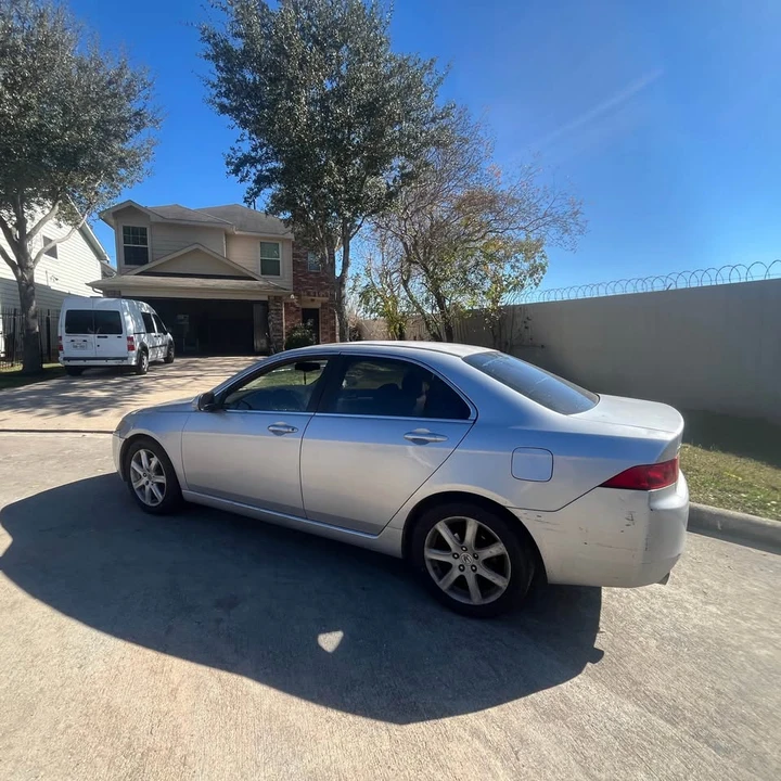 2004 Acura TSX 1st Gen - Image 5 of 10