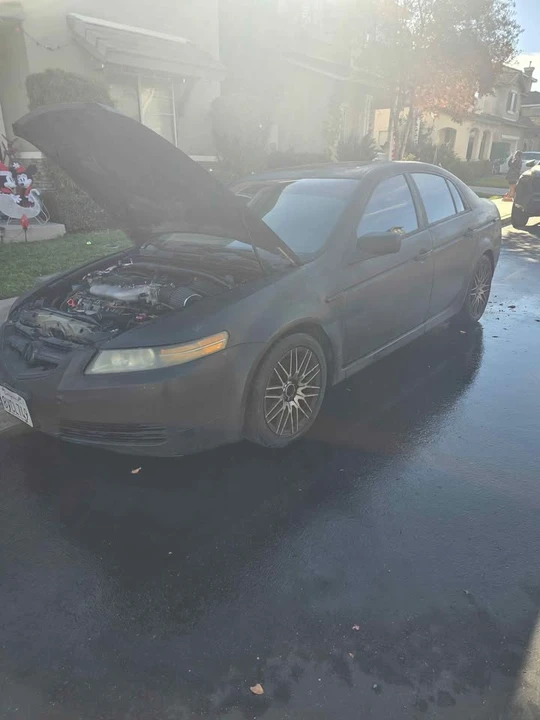Acura TL - Image 4 of 10