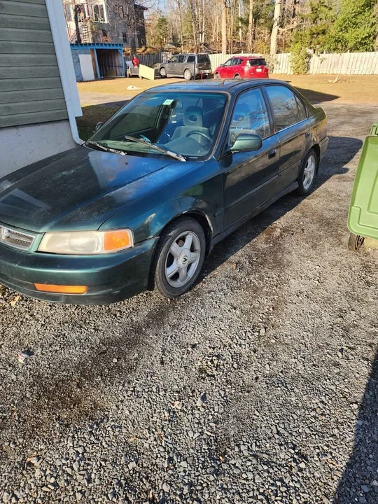 2000 Acura EL - Image 2 of 4