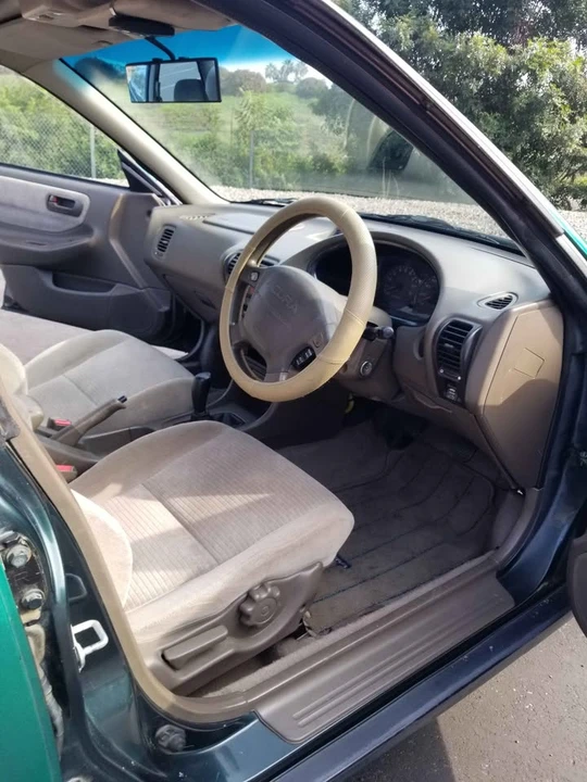 1995 Acura Integra 3rd Gen - Image 9 of 10