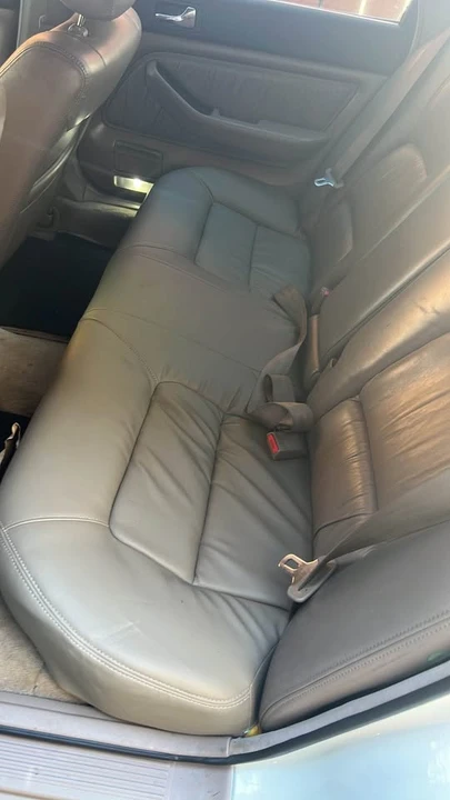 1994 Acura Legend 2nd Gen - Image 4 of 9