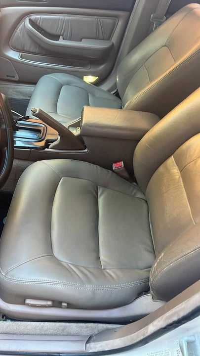 1994 Acura Legend 2nd Gen - Image 5 of 9