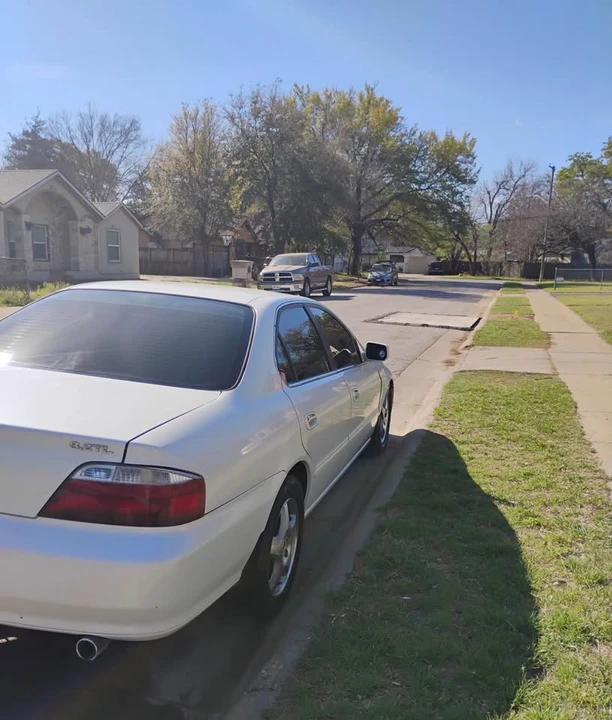 2003 Acura TL 2nd Gen - Image 3 of 7