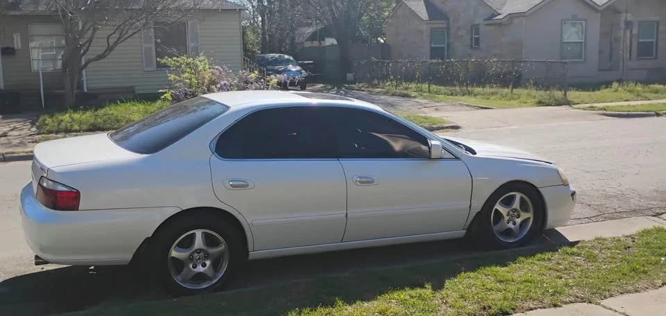 2003 Acura TL 2nd Gen - Image 4 of 7