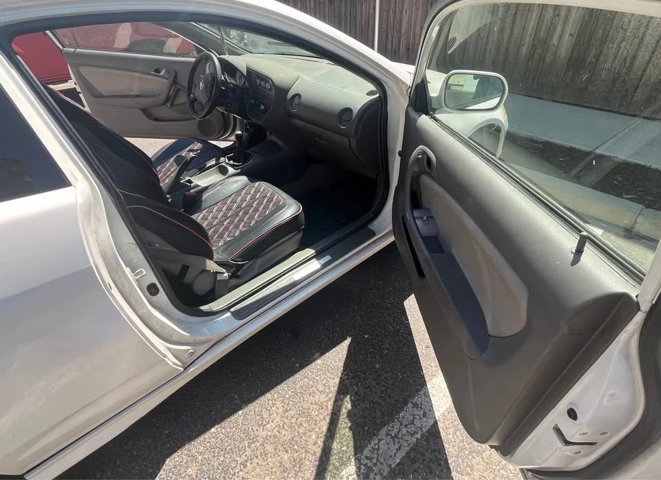2004 Acura RSX Type-S - Image 6 of 10