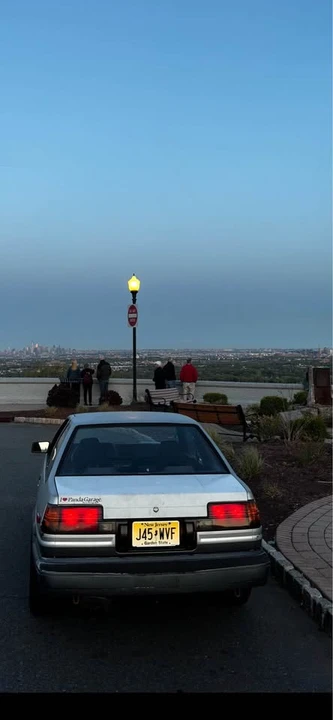 Toyota Corolla AE86 - Image 2 of 6