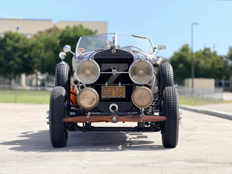 1931 Cadillac V-12 - Image 8 of 31
