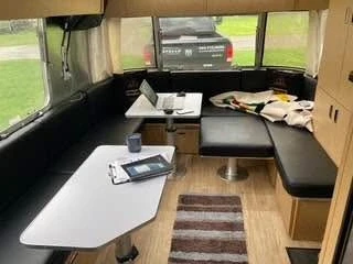2016 Airstream - Image 2 of 10