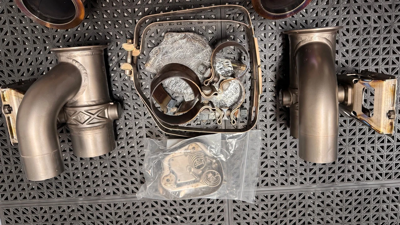 2024 Parts & Memorabilia Mechanical Components - Image 6 of 13