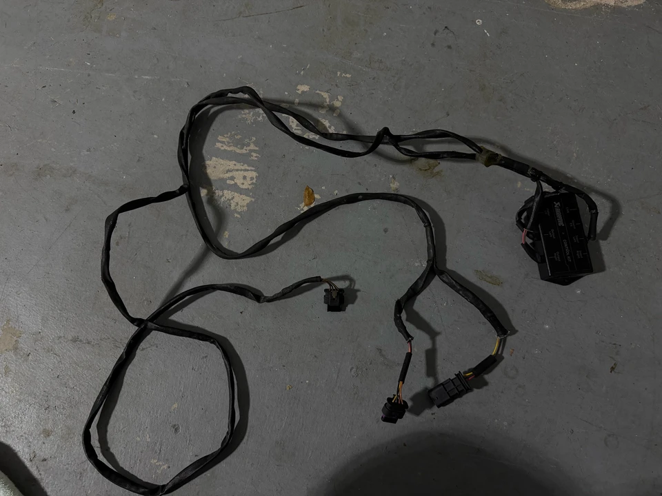 Parts & Memorabilia Mechanical Components - Image 5 of 9
