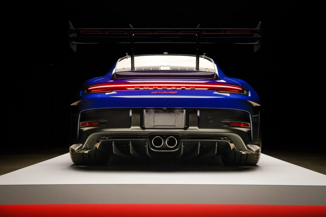 2024 Porsche 992 GT3 RS - Image 20 of 31