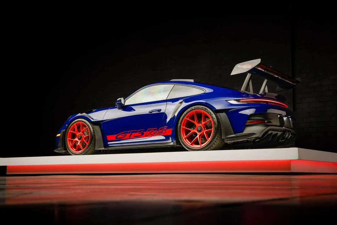 2024 Porsche 992 GT3 RS - Image 13 of 31