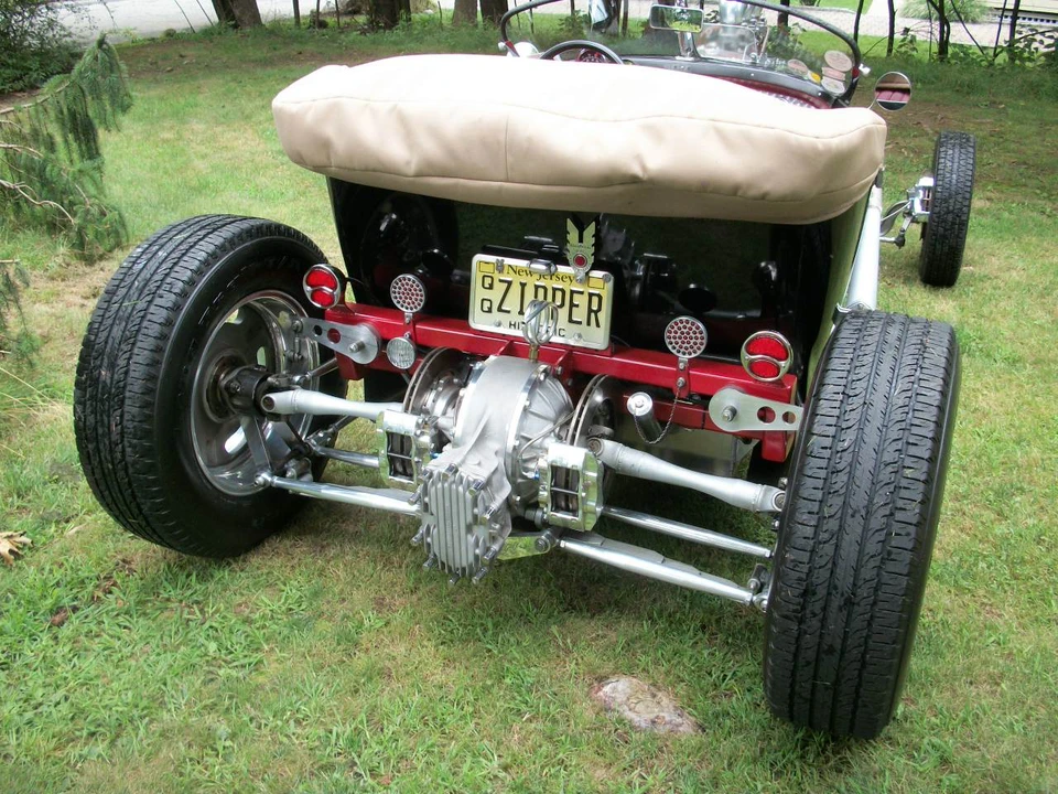 Ford Model T - Image 13 of 31