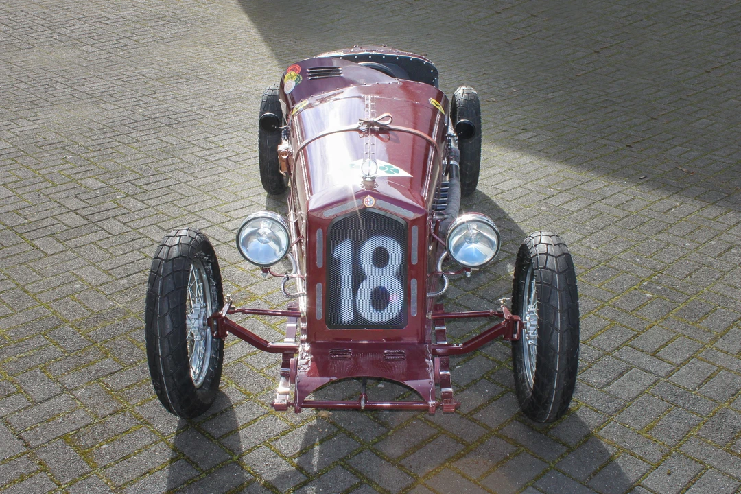 2300 Alfa Romeo 8C - Image 4 of 9
