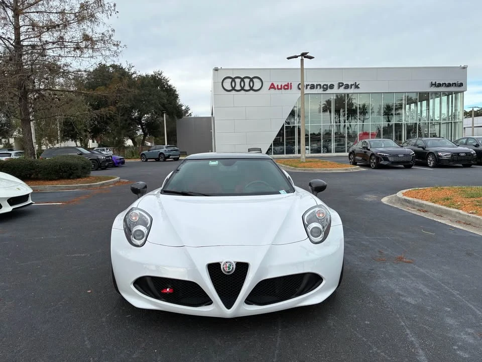 2018 Alfa Romeo 4C - Image 2 of 8