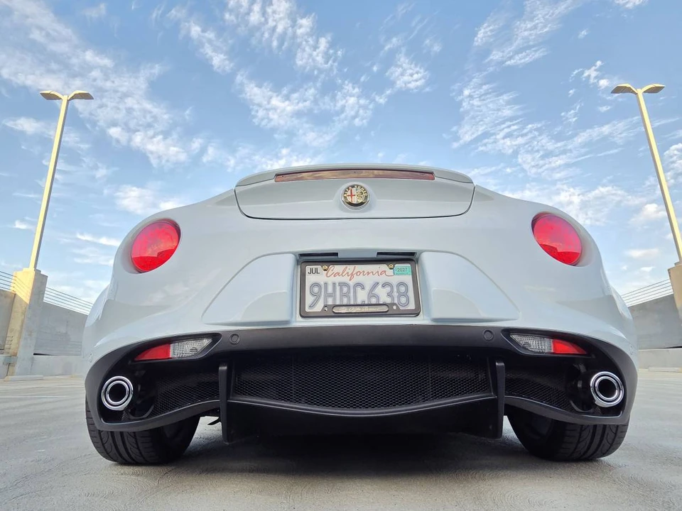 2015 Alfa Romeo 4C Coupe - Image 8 of 24