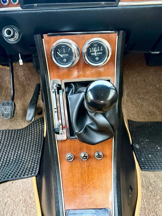 1971 Alfa Romeo GT 1300 Junior - Image 16 of 24