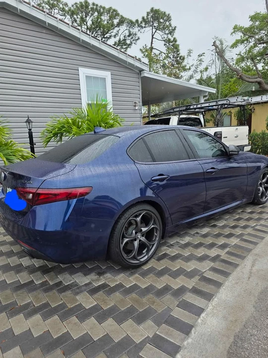 2019 Alfa Romeo Giulia - Image 7 of 10