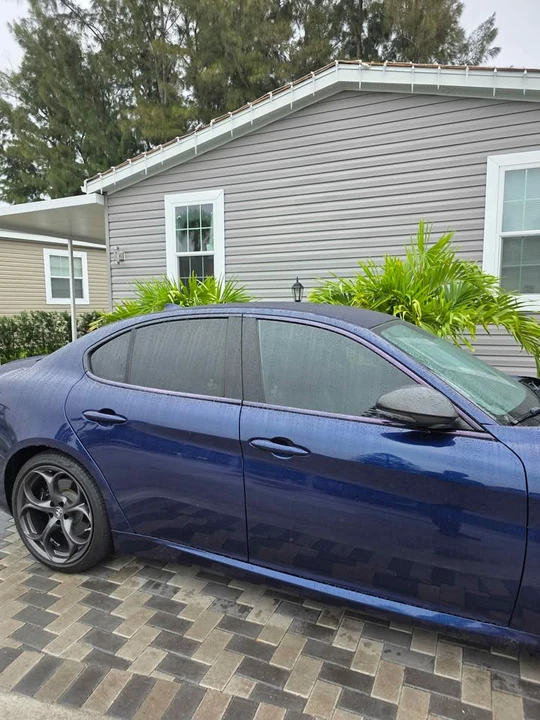 2019 Alfa Romeo Giulia - Image 5 of 10