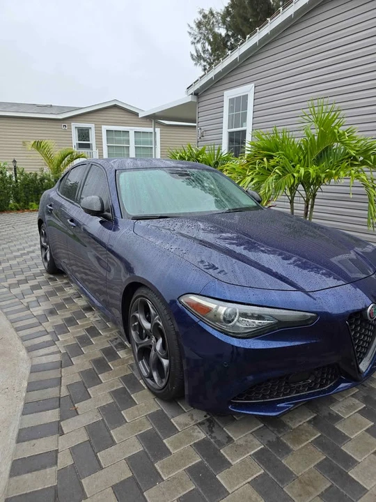 2019 Alfa Romeo Giulia - Image 3 of 10