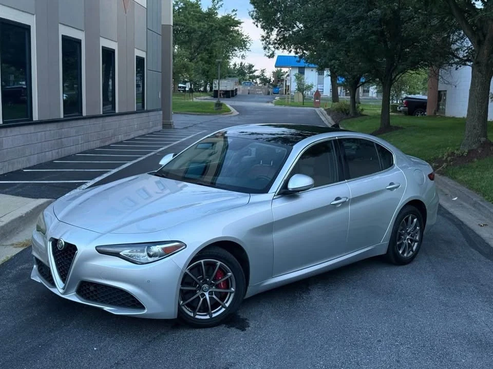 2019 Alfa Romeo Giulia - Image 3 of 9