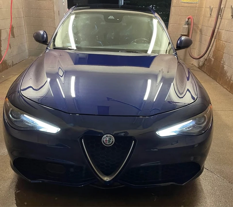 Alfa Romeo Giulia - Image 9 of 10