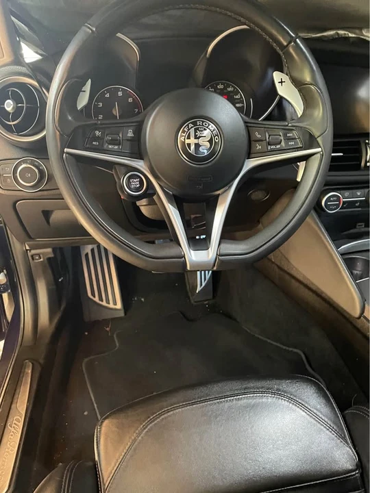 Alfa Romeo Giulia - Image 6 of 10