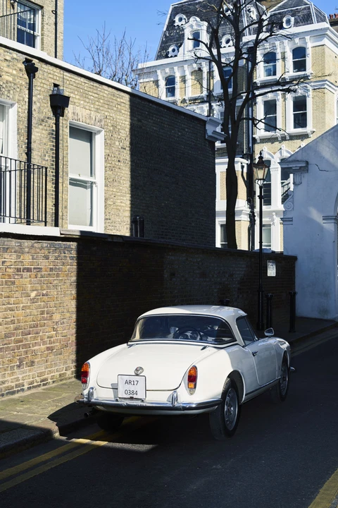 Alfa Romeo Giulietta - Image 2 of 11