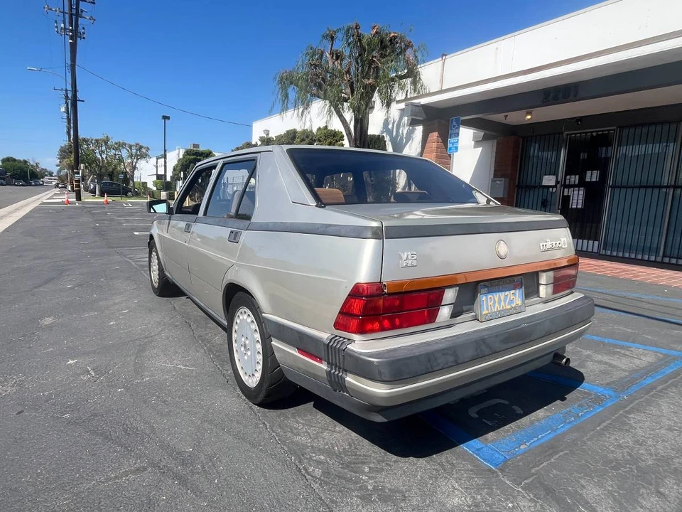 1987 Alfa Romeo 75/Milano - Image 6 of 15