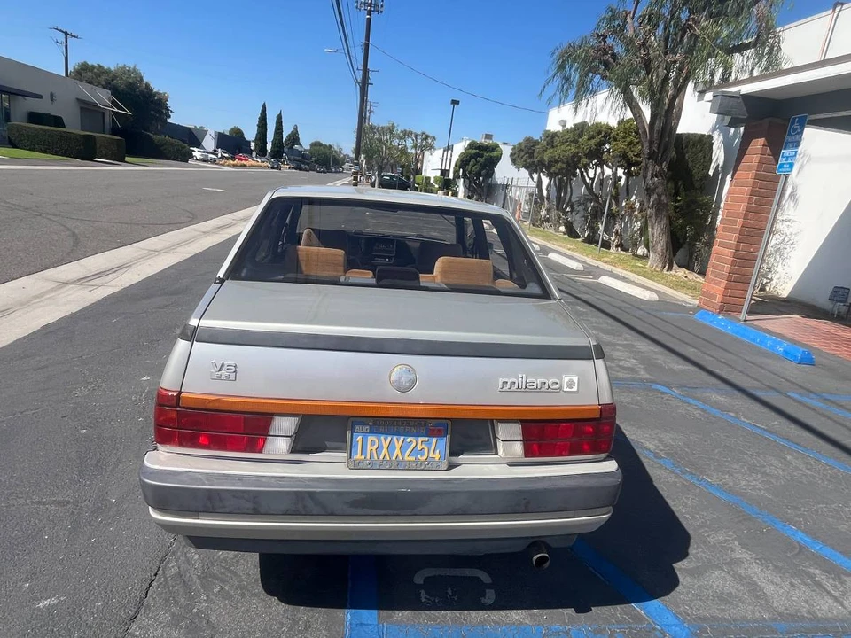 1987 Alfa Romeo 75/Milano - Image 7 of 15