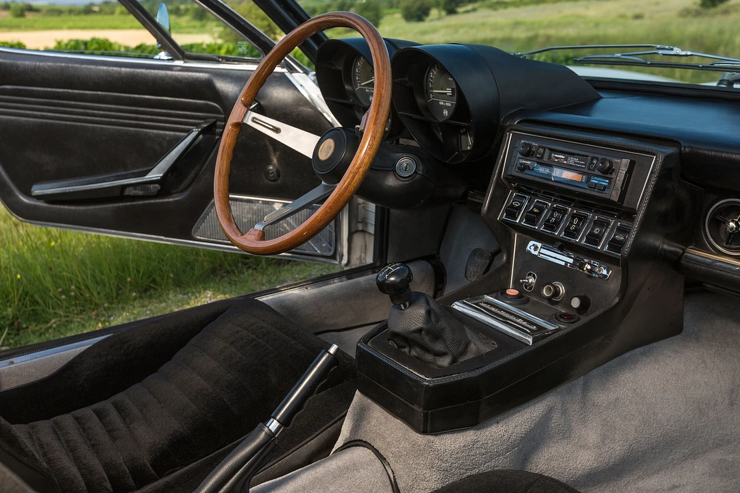Alfa Romeo Montreal - Image 17 of 31