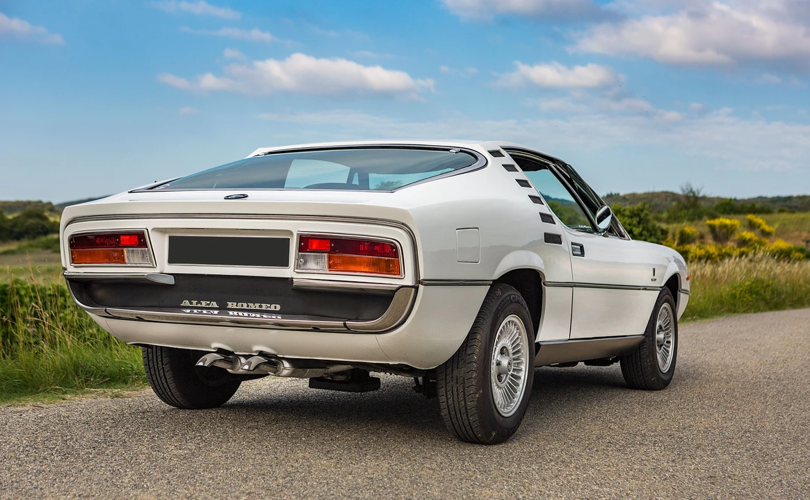 Alfa Romeo Montreal - Image 8 of 31