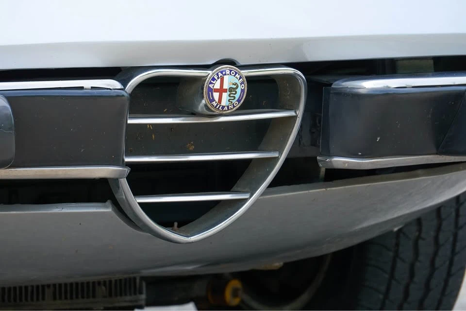 1973 Alfa Romeo Series 2 - Image 2 of 10