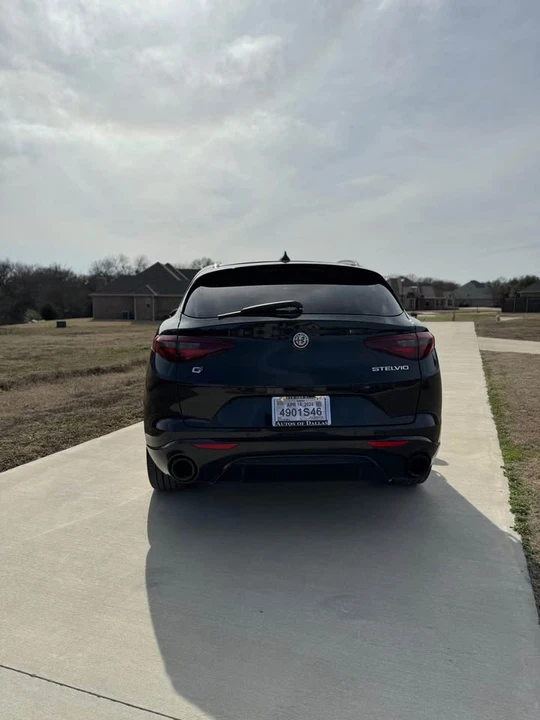 2021 Alfa Romeo Stelvio - Image 8 of 10