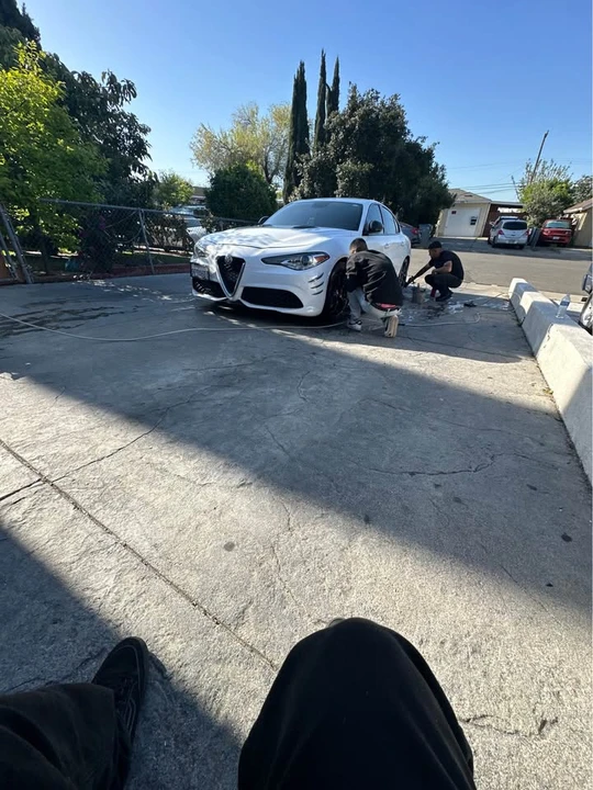 2019 Alfa Romeo Giulia - Image 2 of 3