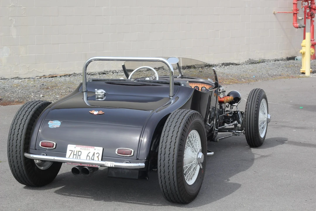 Ford Hot Rod - Image 11 of 31