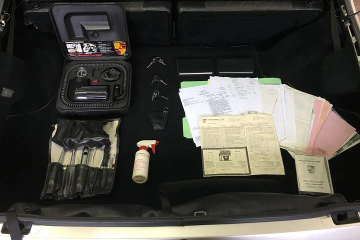 1988 Porsche 944 Turbo - Image 2 of 7