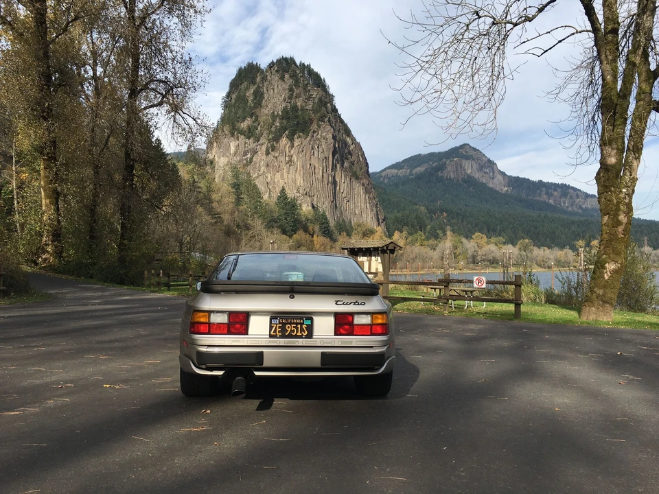 1988 Porsche 944 Turbo - Image 6 of 7