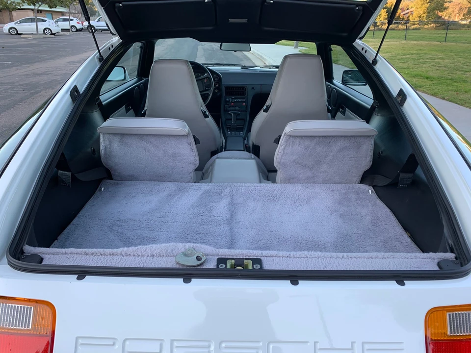 1988 Porsche 928 S4 - Image 6 of 12