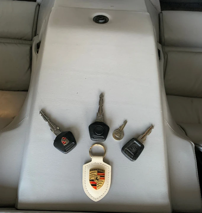 1988 Porsche 928 S4 - Image 11 of 12