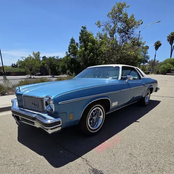 1975 Oldsmobile Cutlass Supreme