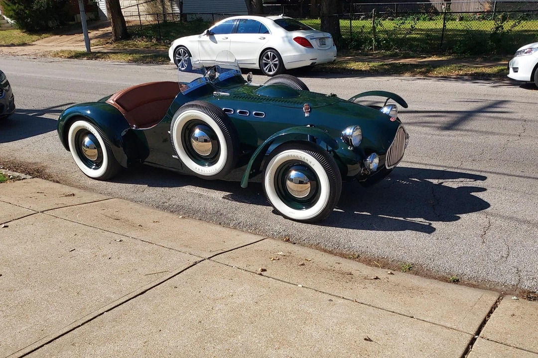 Allard - Image 3 of 31