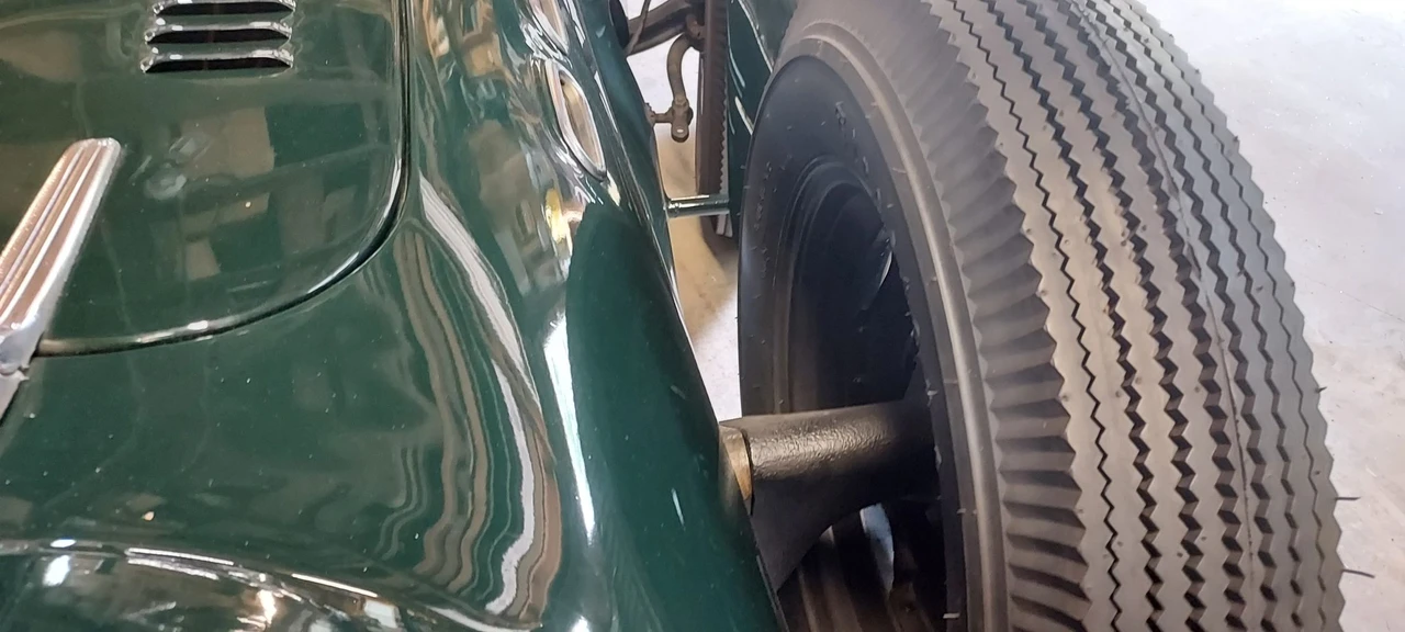Allard - Image 25 of 31
