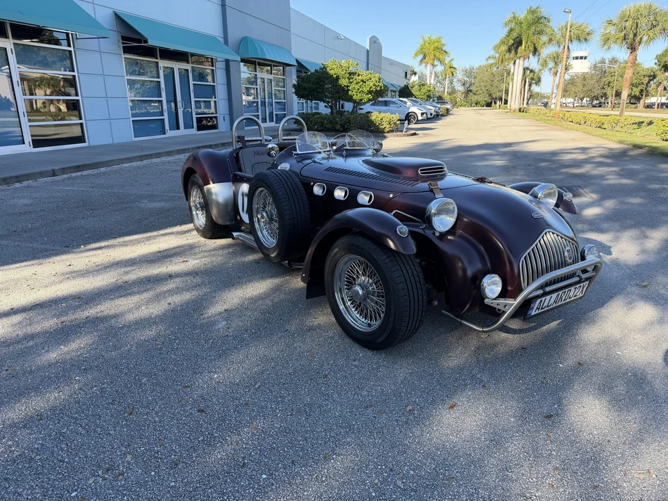 Allard - Image 2 of 31