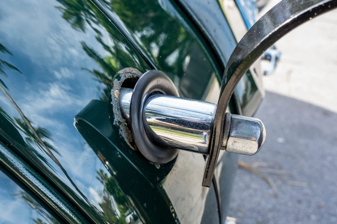 1949 Jaguar XK120 OTS Roadster - Image 22 of 31
