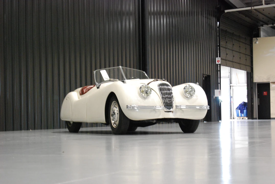 1950 Jaguar XK120 OTS Roadster - Image 11 of 31