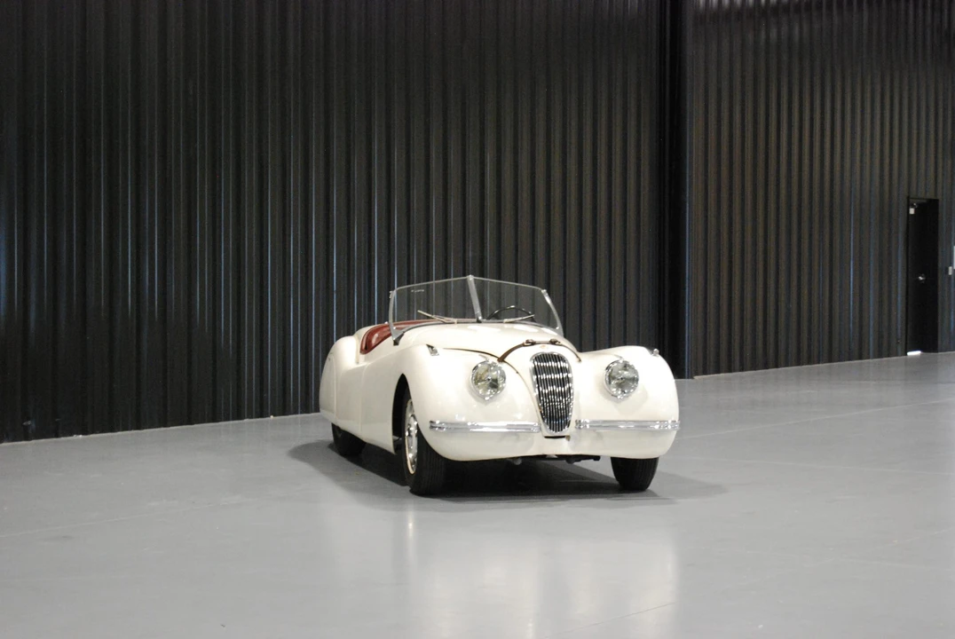1950 Jaguar XK120 OTS Roadster - Image 9 of 31