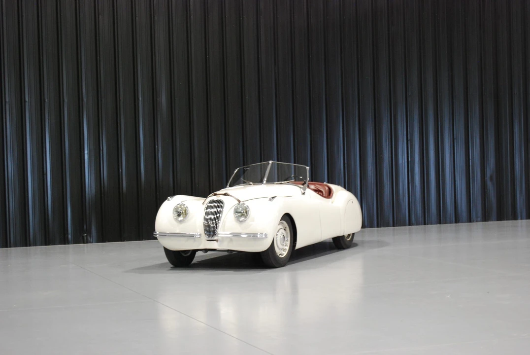 1950 Jaguar XK120 OTS Roadster - Image 4 of 31