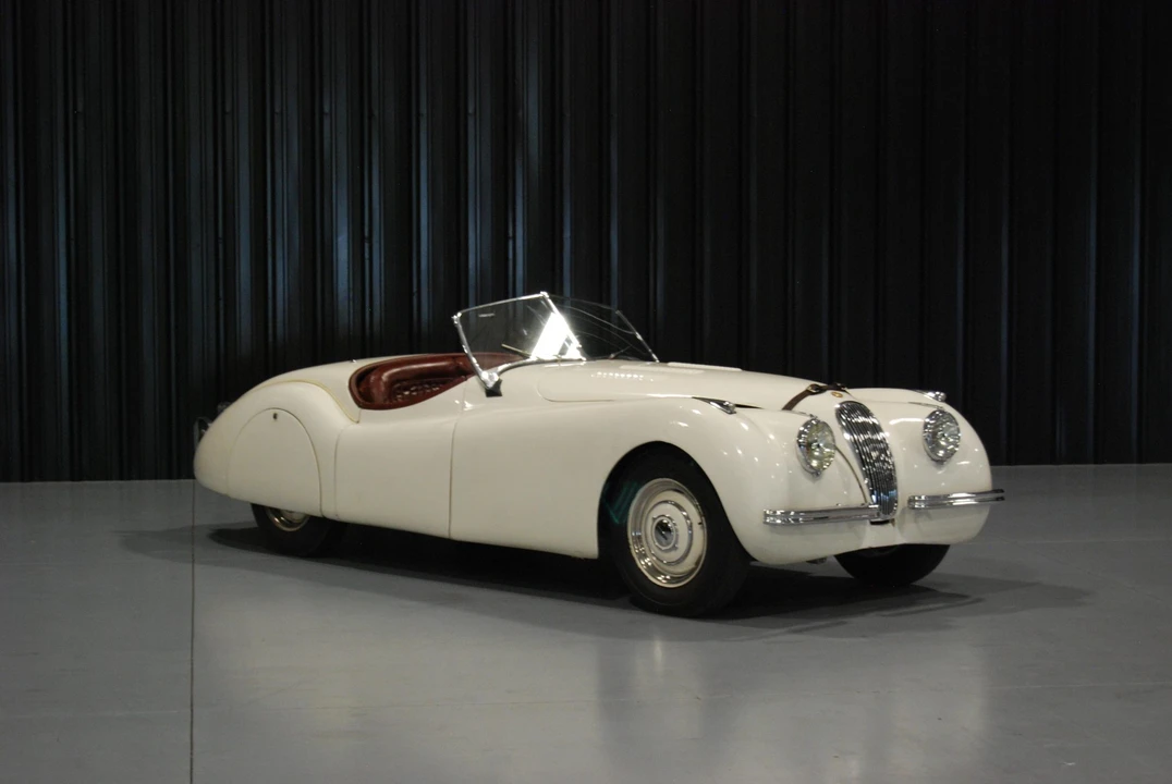 1950 Jaguar XK120 OTS Roadster - Image 14 of 31